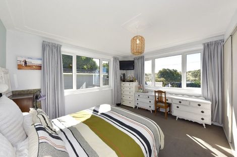 Photo of property in 74 Marine Parade, North New Brighton, Christchurch, 8083