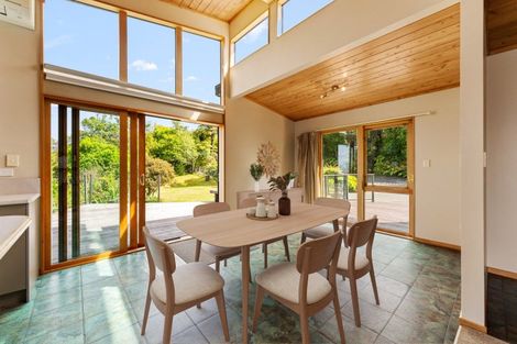 Photo of property in 47 Whakamoenga Point, Acacia Bay, Taupo, 3385