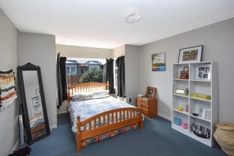 Photo of property in 70 Loyalty Street, Forbury, Dunedin, 9012
