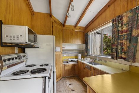 Photo of property in 196 Doctors Point Road, Waitati, 9085