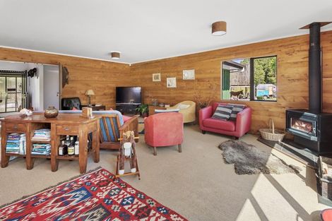 Photo of property in 12 Willow Lane, Maungaturoto, 0588