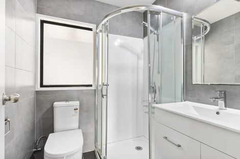 Photo of property in 54 Glennandrew Drive, Half Moon Bay, Auckland, 2012