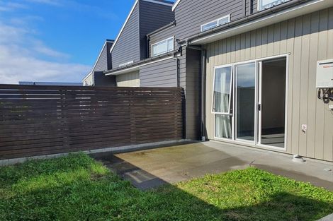 Photo of property in 2b Makura Road, Long Bay, Auckland, 0630
