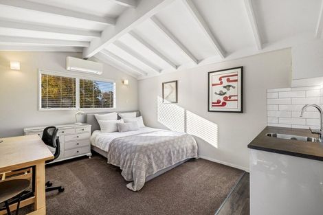 Photo of property in 36 Stapletons Road, Richmond, Christchurch, 8013