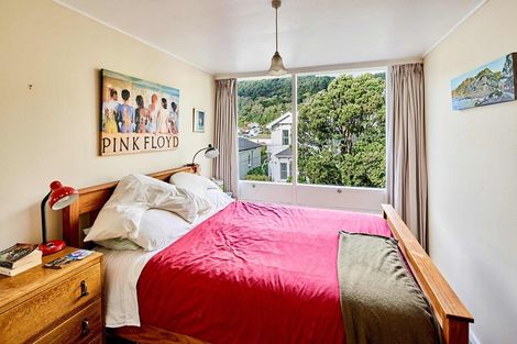 Photo of property in Embassy Court, 72 Brougham Street, Mount Victoria, Wellington, 6011