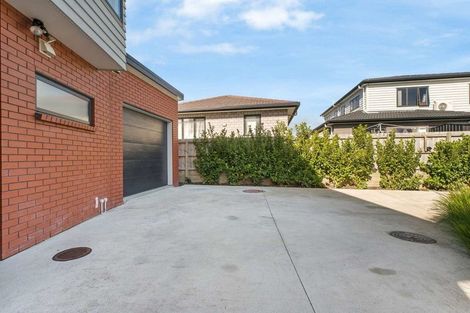 Photo of property in 1 Fermi Lane, Papakura, 2110
