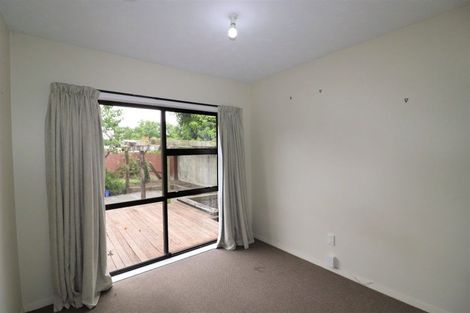 Photo of property in 4 Leeman Place, Redwood, Christchurch, 8051