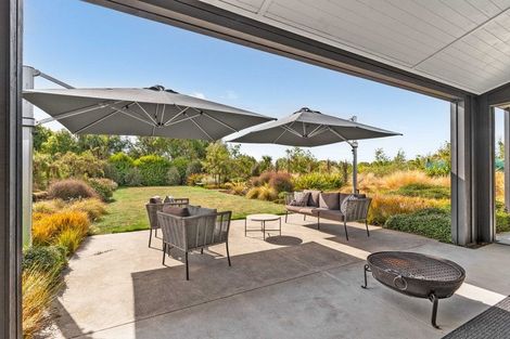 Photo of property in 7 Fairway Drive, Martinborough, 5711