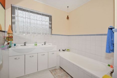 Photo of property in 243 Fairway Drive, Te Kamo, Whangarei, 0112