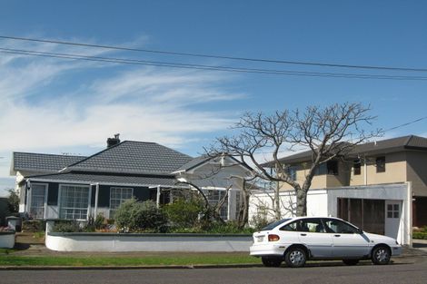 Photo of property in 5 Autere Street Strandon New Plymouth District