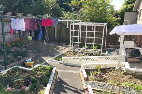 Photo of property in 1/25 Aotearoa Terrace, Murrays Bay, Auckland, 0630