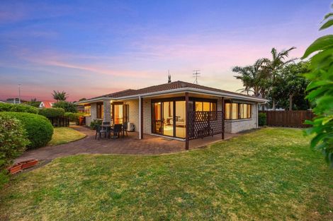 Photo of property in 43 Monowai Street, Mount Maunganui, 3116