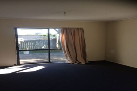 Photo of property in 49 Trimdon Street, Randwick Park, Auckland, 2105
