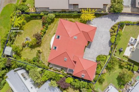 Photo of property in 13 Claremont Rise, Levin, 5510