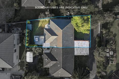 Photo of property in 1/57 Sunnyside Road, Sunnyvale, Auckland, 0612