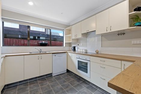 Photo of property in 161 Royal Park Drive, Parklands, Christchurch, 8083