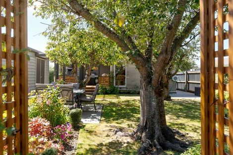 Photo of property in 27 Cunningham Place, Halswell, Christchurch, 8025