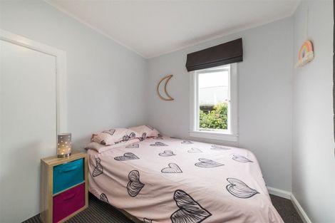 Photo of property in 39 Punga Street, Tangimoana, 4822