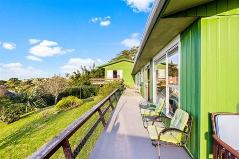 Photo of property in 14 Vipond Road, Stanmore Bay, Whangaparaoa, 0932