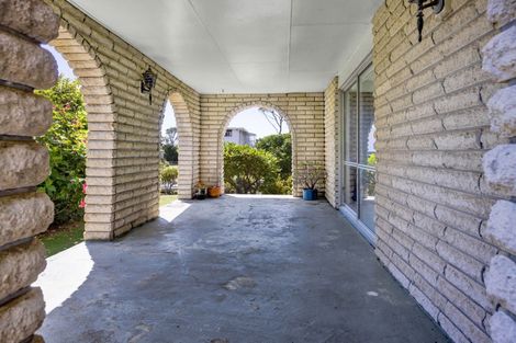 Photo of property in 40 High Street East, Waitara, 4320