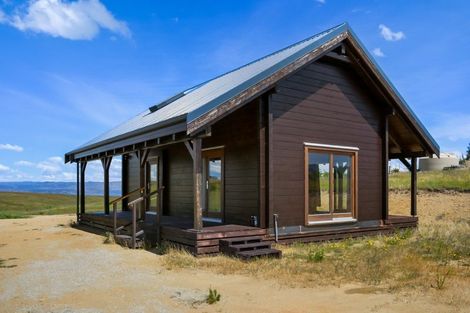 Photo of property in 38 Scrubby Gully Road, Waikerikeri, Alexandra, 9393