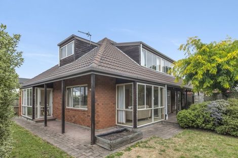 Photo of property in 2/28 Withells Road, Avonhead, Christchurch, 8042