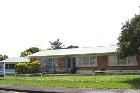 Photo of property in 16 Royston Street, Rosehill, Papakura, 2113