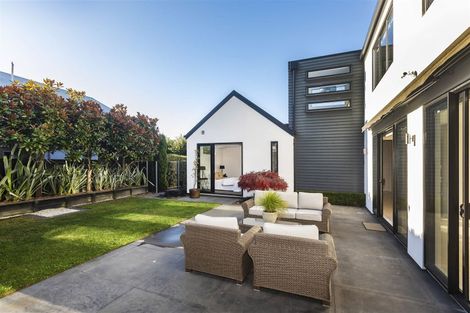 Photo of property in 43a Hamilton Avenue, Ilam, Christchurch, 8041