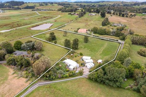 Photo of property in 220 Postman Road, Dairy Flat, Albany, 0794