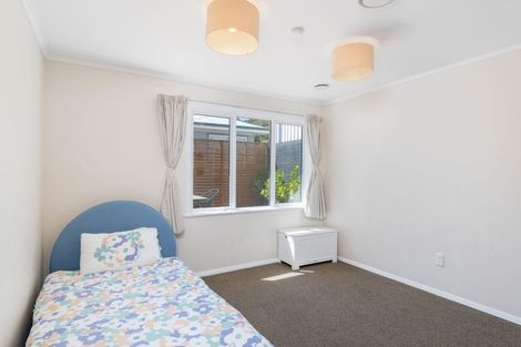 Photo of property in 82 Thomas Street, Stokes Valley, Lower Hutt, 5019