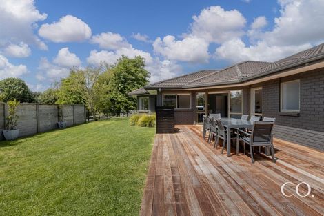 Photo of property in 2 Autumn Place, Ohauiti, Tauranga, 3112
