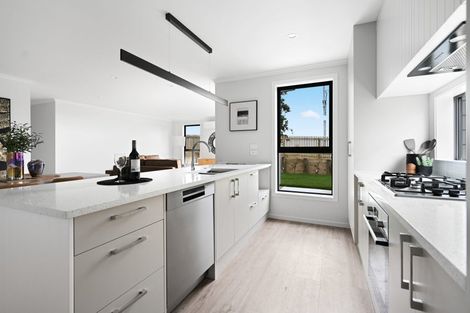 Photo of property in 62 Scenic Rise, Rototuna North, 3281