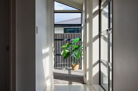 Photo of property in 11 Mcrae Gardens, Kaikoura Flat, Kaikoura, 7371