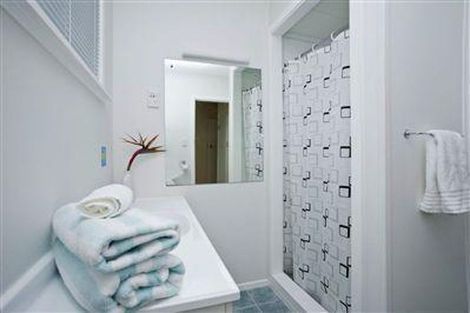 Photo of property in 2/25 Corunna Road, Milford, Auckland, 0620