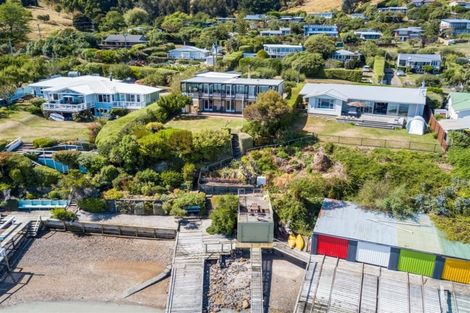 Photo of property in 417 Marine Drive, Charteris Bay, Lyttelton, 8971