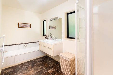 Photo of property in 48 Whakapirau Road, Maraekakaho, Hastings, 4174