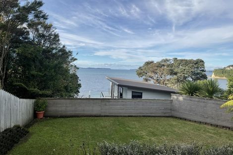 Photo of property in 9 Hibiscus Avenue, Snells Beach, 0920