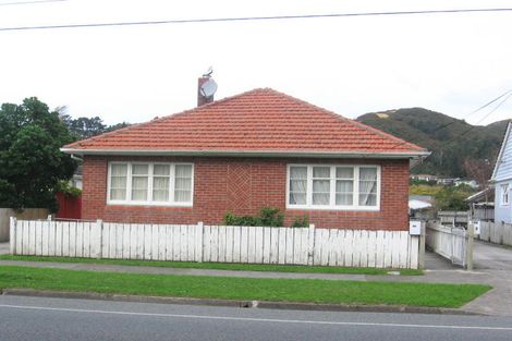 Photo of property in 196 Cambridge Terrace, Naenae, Lower Hutt, 5011