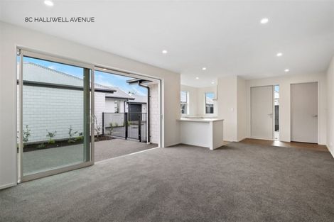 Photo of property in 8a Halliwell Avenue, Papanui, Christchurch, 8052