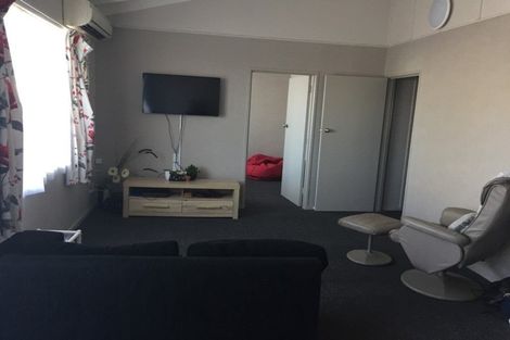 Photo of property in 130 Kew Road, Kew, Invercargill, 9812