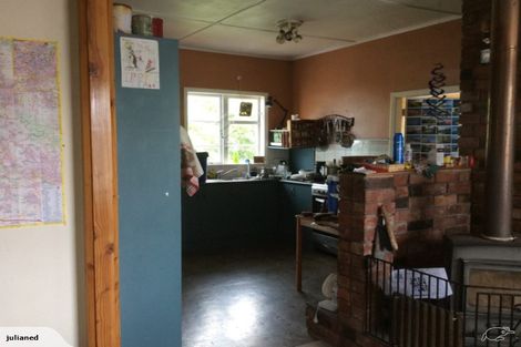 Photo of property in 58 Wakefield Street, Westport, 7825