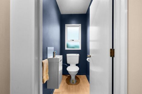 Photo of property in 4 Broadfell Avenue, Avonhead, Christchurch, 8042