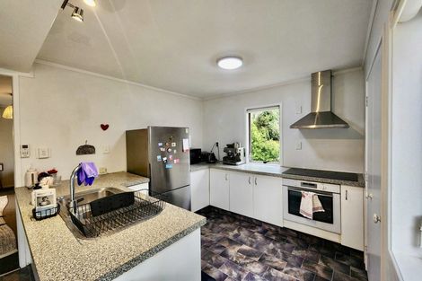 Photo of property in 32 Aeroview Drive, Beach Haven, Auckland, 0626