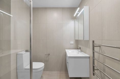 Photo of property in 104/2 Ko Street, Northcote, Auckland, 0627