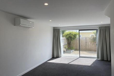 Photo of property in 3/2 Stone Street, Miramar, Wellington, 6022