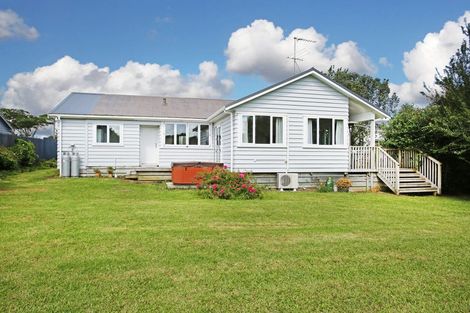 Photo of property in 20 Buchanan Road, Kingseat, Papakura, 2580
