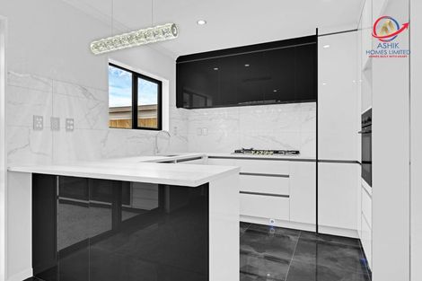 Photo of property in 16 Henwood Road, Mangere East, Auckland, 2024