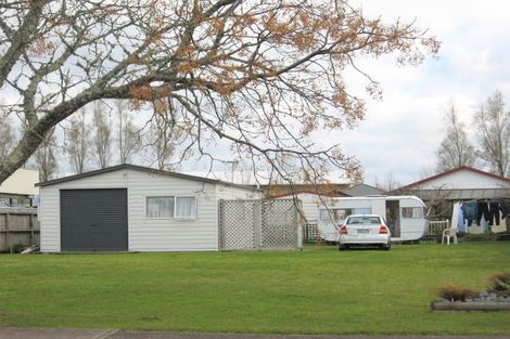 Photo of property in 12 Whitby Avenue, Whitianga, 3510