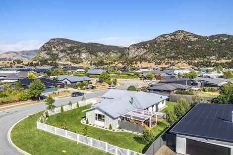 Photo of property in 18 Finch Street, Albert Town, Wanaka, 9305