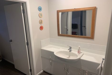 Photo of property in 33 Moore Street, Leamington, Cambridge, 3432